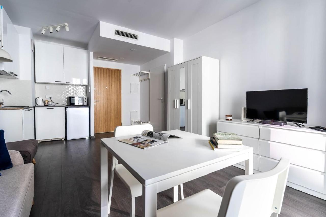 Golden Apartments Warsaw - Bright And Modern Apartments -Premium Building In Top Location- Solidarnosci Eksteriør bilde